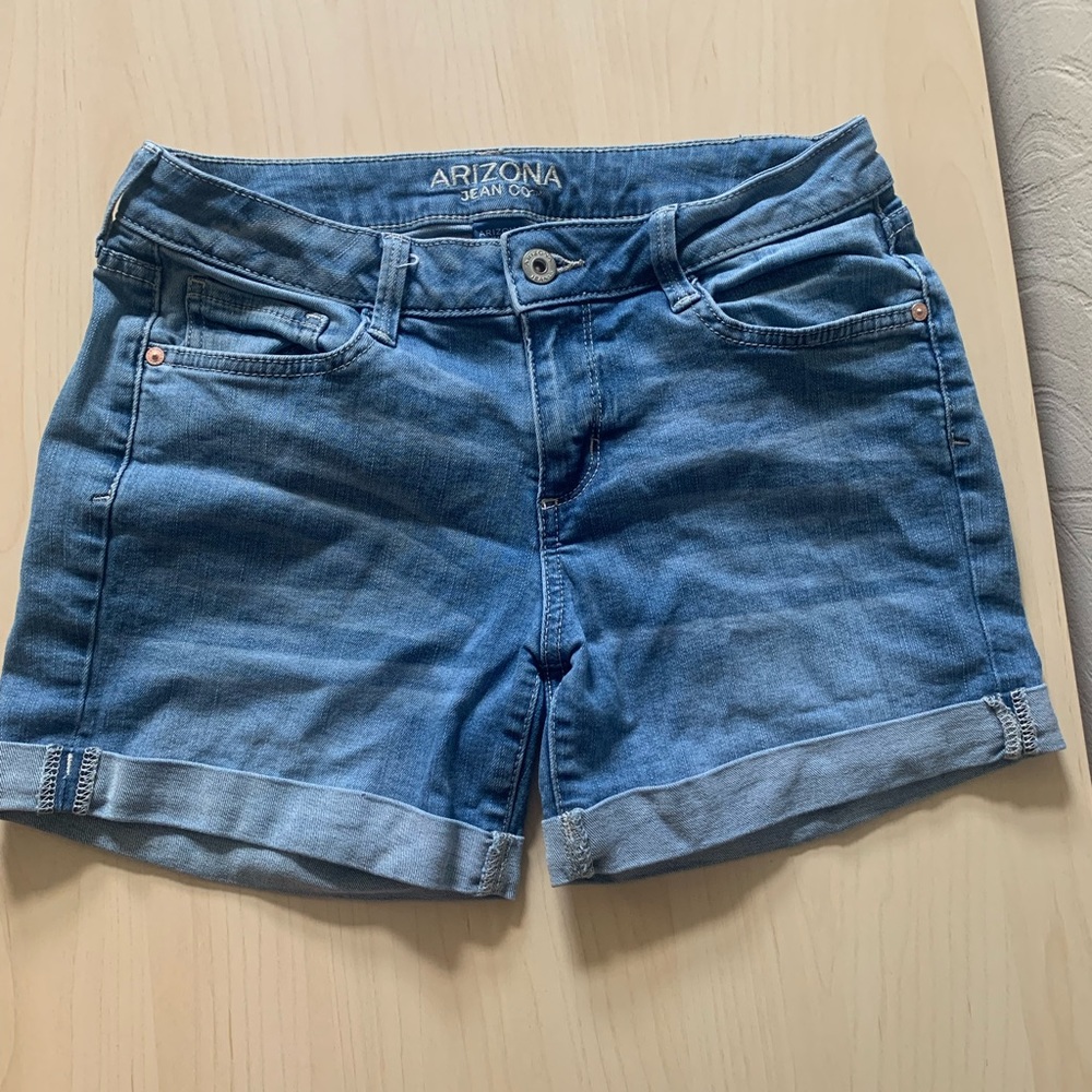 Arizona- size 7 - Jean shorts